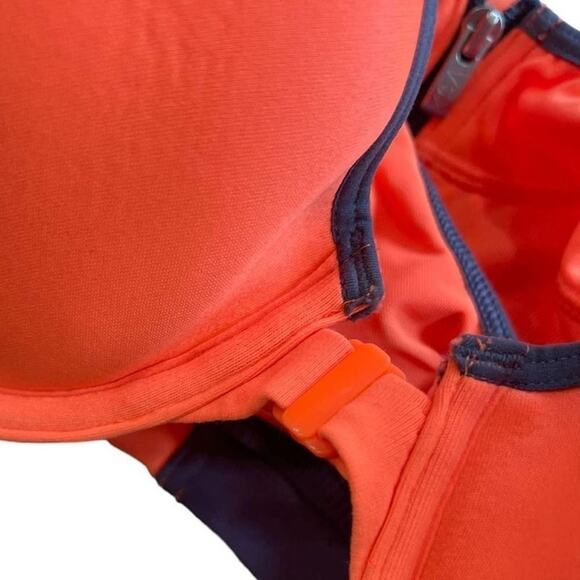 Victoria's Secret VSX Orange Knock Out Front Close Sports Bra size 32C - Picture 3 of 10